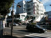 �ʐ^�A�i�V���i���}�[�P�b�g